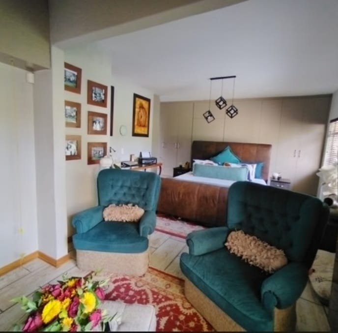 4 Bedroom Property for Sale in Christiana North West